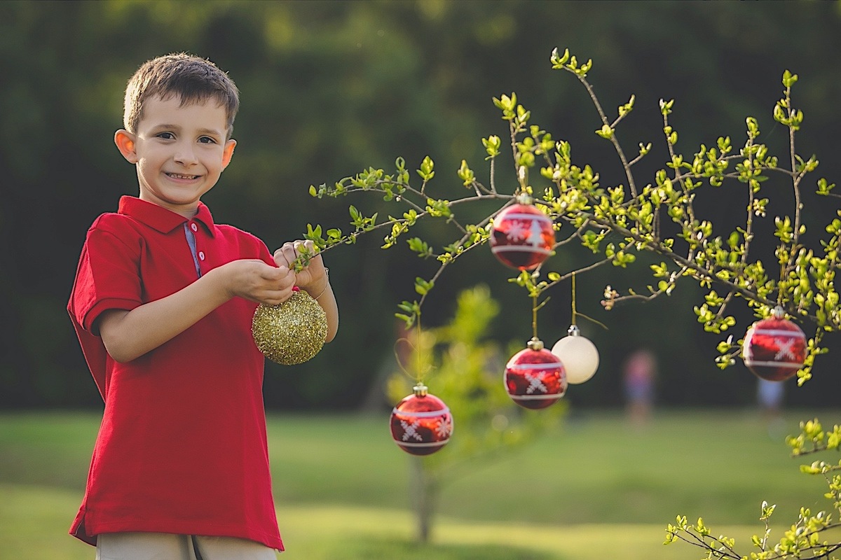 ensaio de natal - natal 2022 - ensaio de natal externo - ensaio ao ar livre - ensaio familia - fotografos de familia - fotografia infantil - chroma fotografia - jaragua do sul