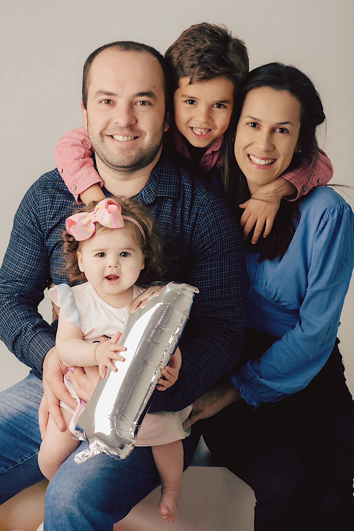 ensaio familia - ensaio infantil - 1 ano - giovana - smash the cake - estudio - sao bento do sul - chroma fotografia