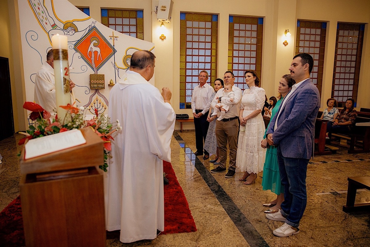 batizado - batismo - batismo do Fernando - fotografia infantil - fotografos de familia - mae de menino - batizado no noviciado - batismo em jaragua do sul - Chroma Fotografia