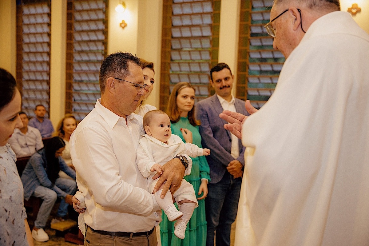 batizado - batismo - batismo do Fernando - fotografia infantil - fotografos de familia - mae de menino - batizado no noviciado - batismo em jaragua do sul - Chroma Fotografia