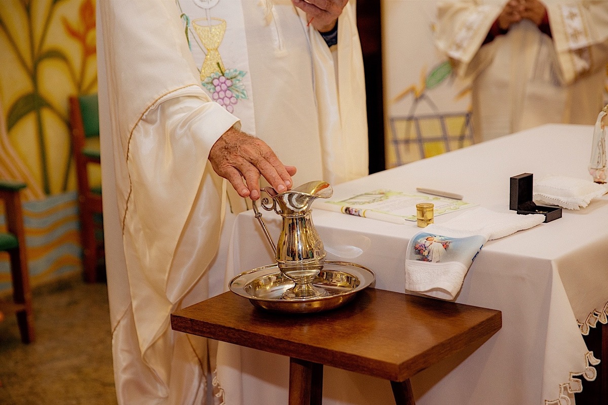 batizado - batismo - batismo do Fernando - fotografia infantil - fotografos de familia - mae de menino - batizado no noviciado - batismo em jaragua do sul - Chroma Fotografia