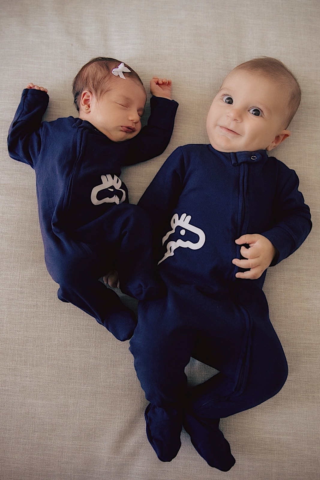 ensaio familia - ensaio infantil - familia - ensaio lara 10 dias - ensaio em casa - ensaio em jaragua do sul - chroma fotografia