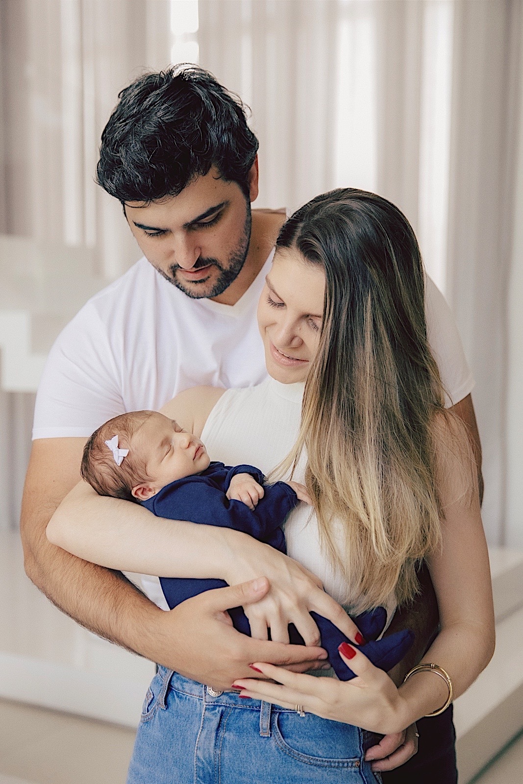 ensaio familia - ensaio infantil - familia - ensaio lara 10 dias - ensaio em casa - ensaio em jaragua do sul - chroma fotografia