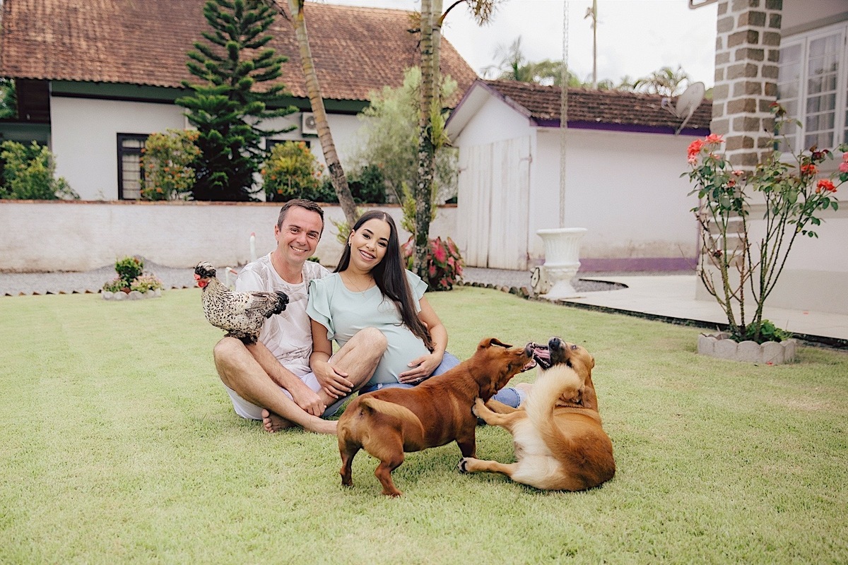 ensaio fotografico - ensaio em casa - ensaio gestante - gestante - ensaio externo - fotografia de familia - fotografos jaragua do sul - chroma fotografia