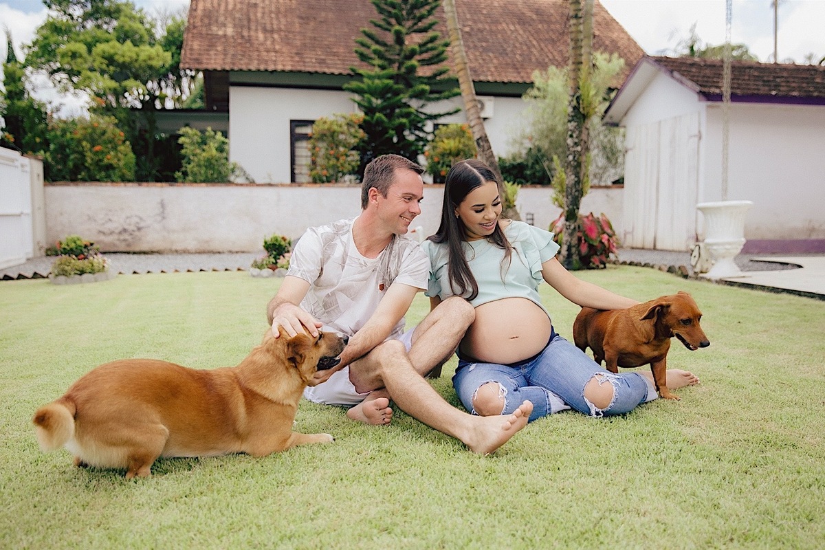 ensaio fotografico - ensaio em casa - ensaio gestante - gestante - ensaio externo - fotografia de familia - fotografos jaragua do sul - chroma fotografia