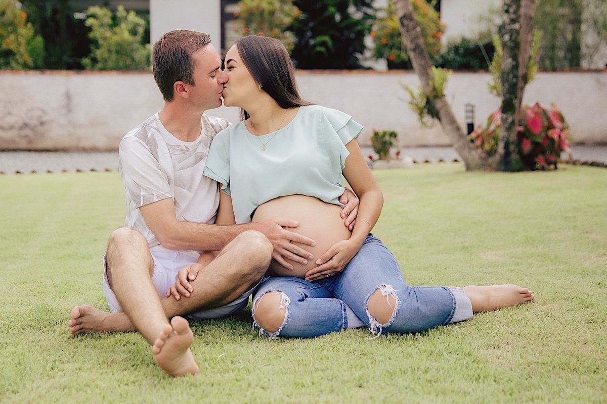ensaio fotografico - ensaio em casa - ensaio gestante - gestante - ensaio externo - fotografia de familia - fotografos jaragua do sul - chroma fotografia