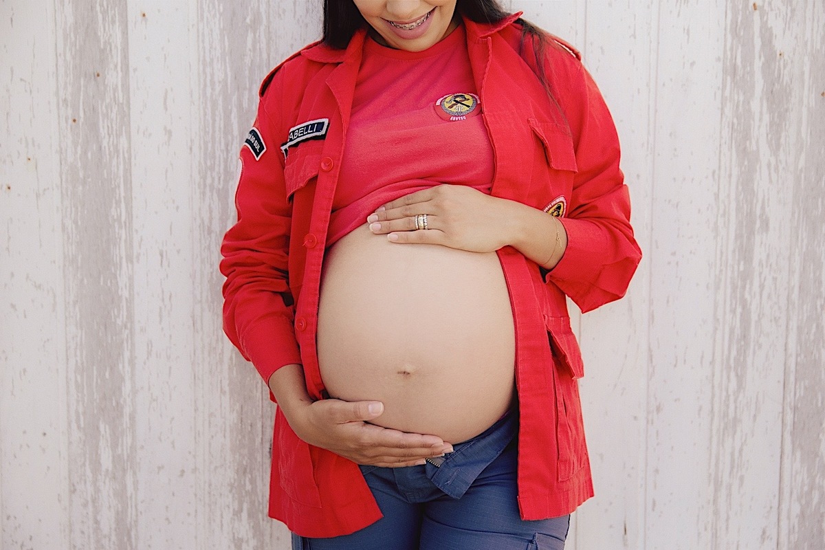 ensaio fotografico - ensaio em casa - ensaio gestante - gestante - ensaio externo - fotografia de familia - fotografos jaragua do sul - chroma fotografia