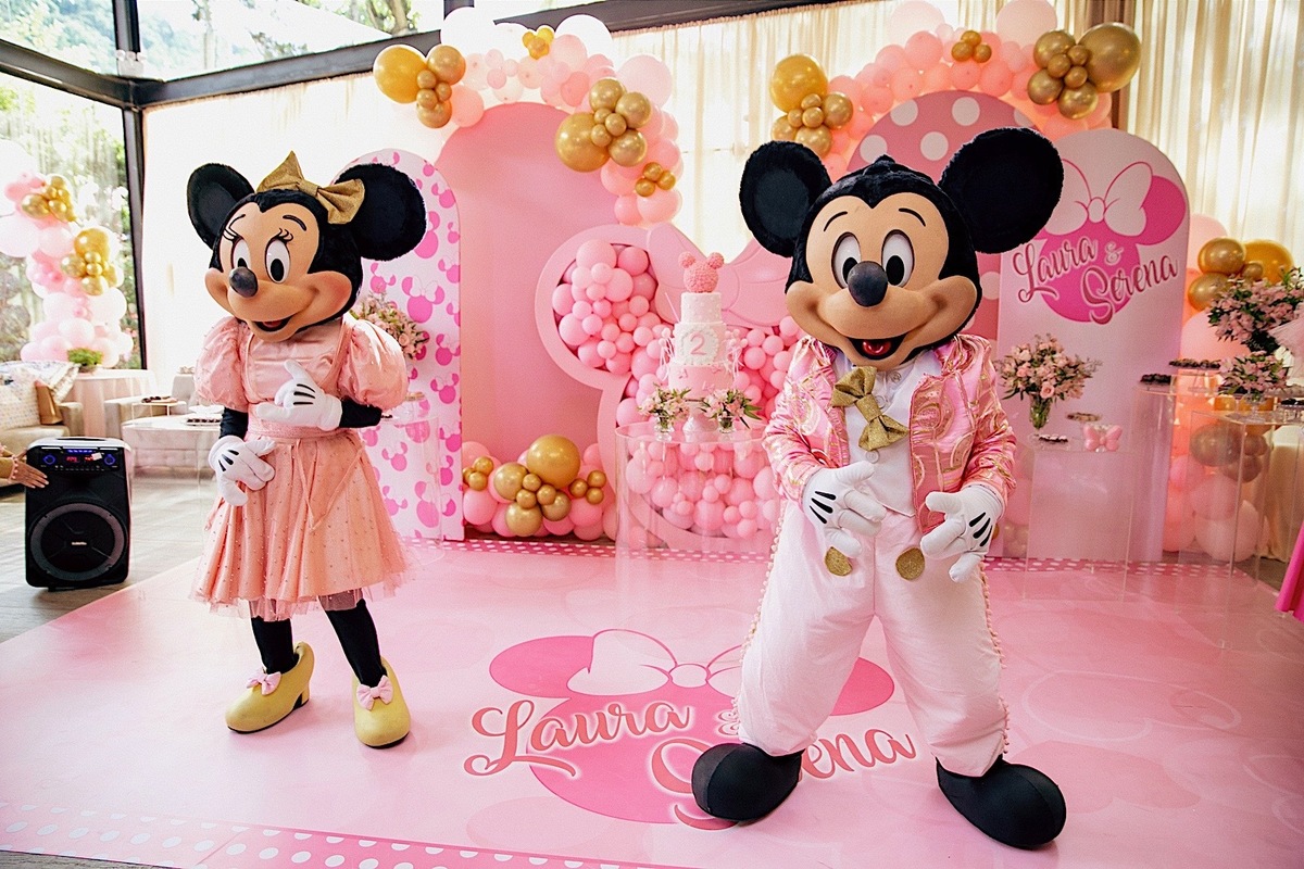 aniversario - aniversario infantil - aniversario Laura e serena - mae de gemeas - fotografia infantil - fotografia de familia - chroma fotografia 