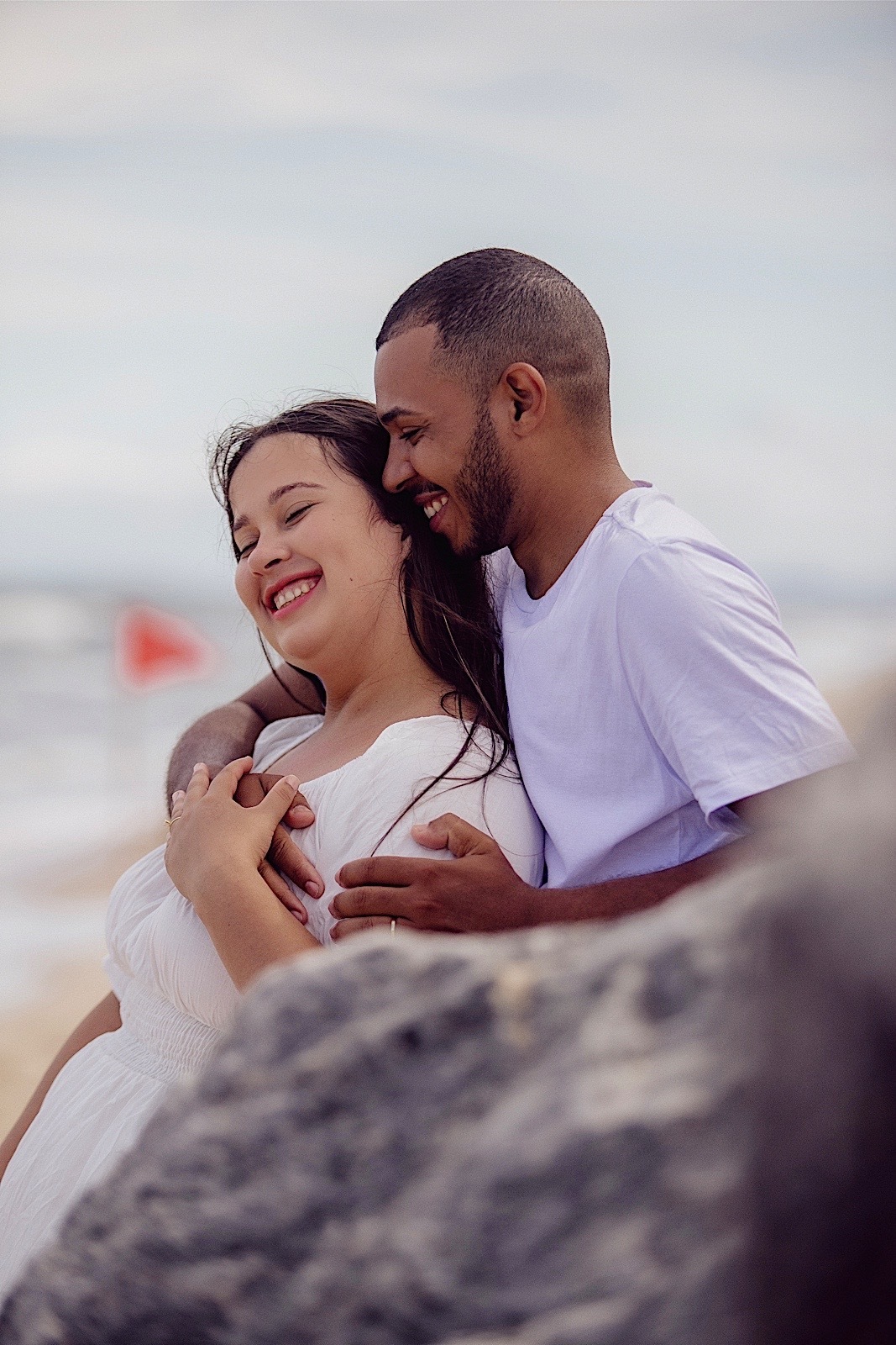 ensaio na praia - ensaio externo - ensaio no litoral - ensaio casal - fotografos de casamento - fotografos jaragua do sul - Chroma fotografia - ensaio em barra do sul