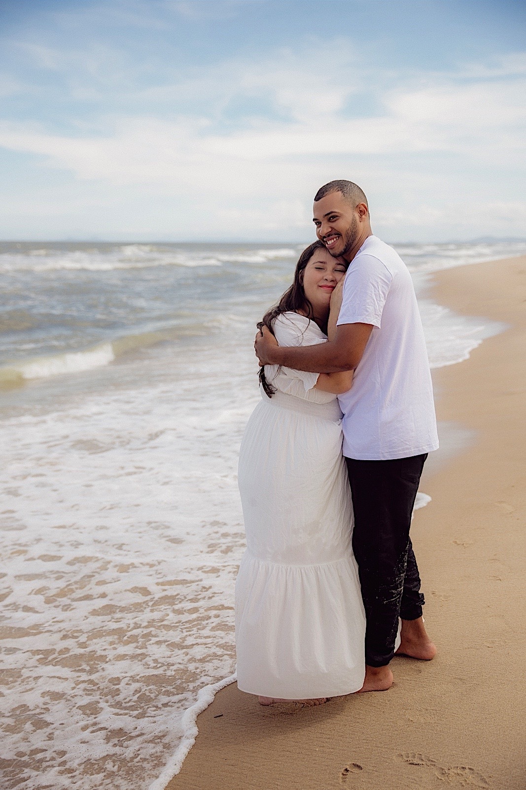 ensaio na praia - ensaio externo - ensaio no litoral - ensaio casal - fotografos de casamento - fotografos jaragua do sul - Chroma fotografia - ensaio em barra do sul