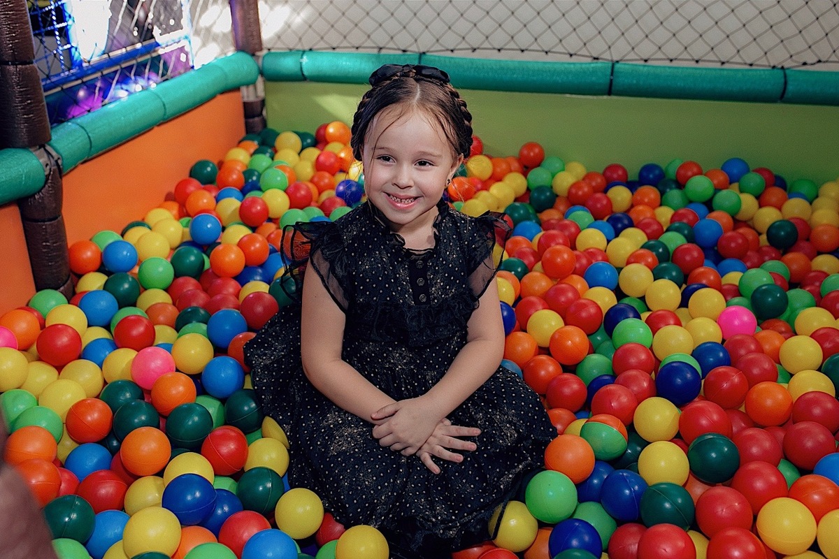 aniversario - aniversario infantil - tema wandinha - fotografos jaragua do sul - fotografos de familia - chroma fotografia