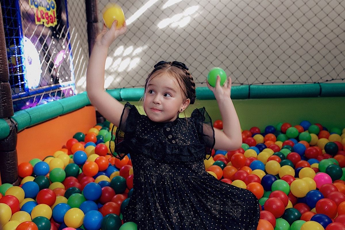 aniversario - aniversario infantil - tema wandinha - fotografos jaragua do sul - fotografos de familia - chroma fotografia