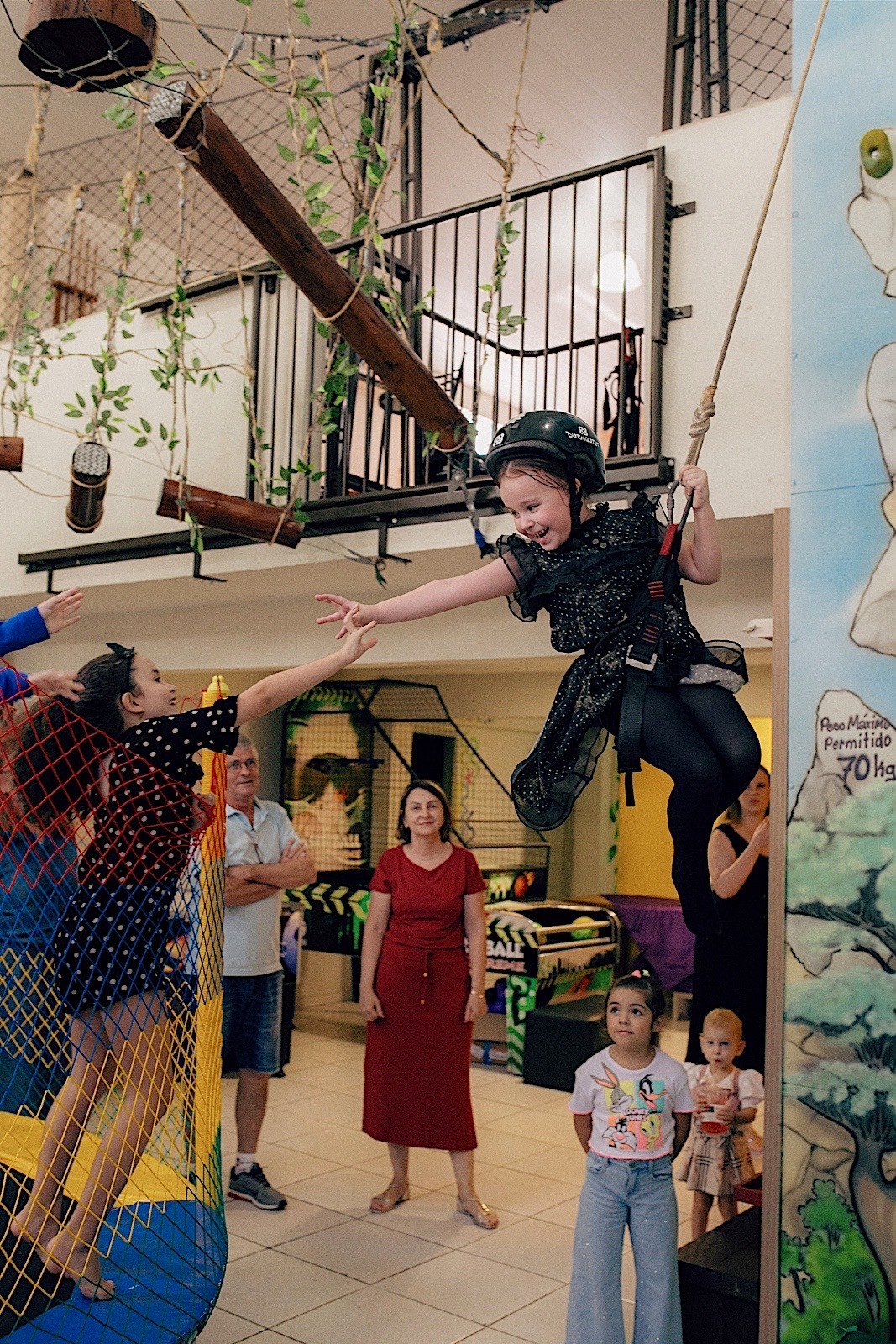 aniversario - aniversario infantil - tema wandinha - fotografos jaragua do sul - fotografos de familia - chroma fotografia