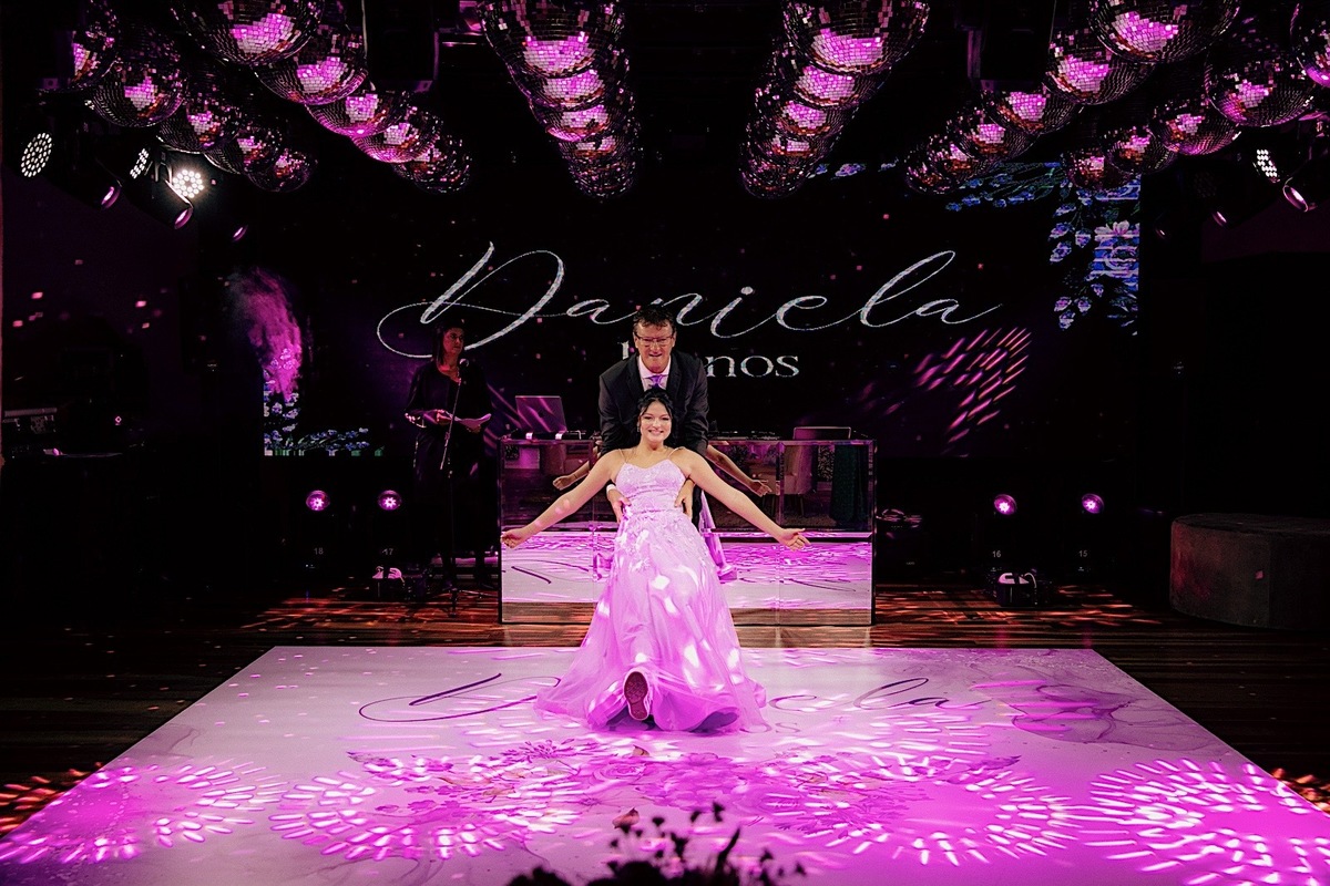 aniversario - aniversario 15 anos - 15 anos - aniversario quintal vip - aniversario jaragua do sul - fotografos jaragua do sul - 15 anos Dani - Chroma fotografia