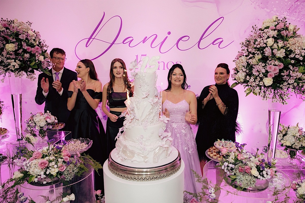 aniversario - aniversario 15 anos - 15 anos - aniversario quintal vip - aniversario jaragua do sul - fotografos jaragua do sul - 15 anos Dani - Chroma fotografia