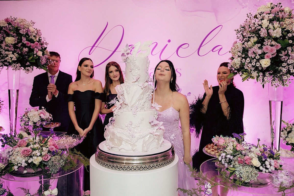 aniversario - aniversario 15 anos - 15 anos - aniversario quintal vip - aniversario jaragua do sul - fotografos jaragua do sul - 15 anos Dani - Chroma fotografia