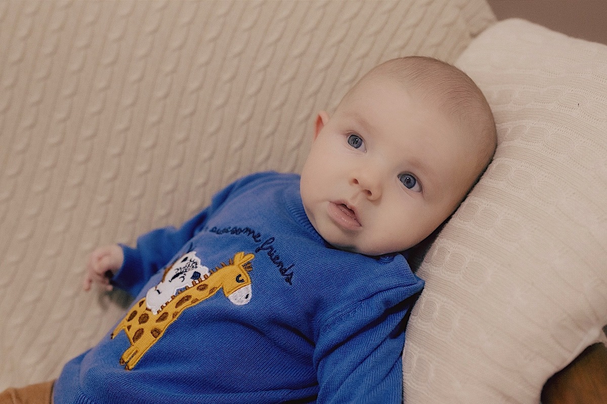 ensaio acompanhamento - ensaio trimestral - ensaio em casa - ensaio familia - ensaio fotografico - ensaios jaragua do sul - fotografos jaragua do sul - chroma fotografia