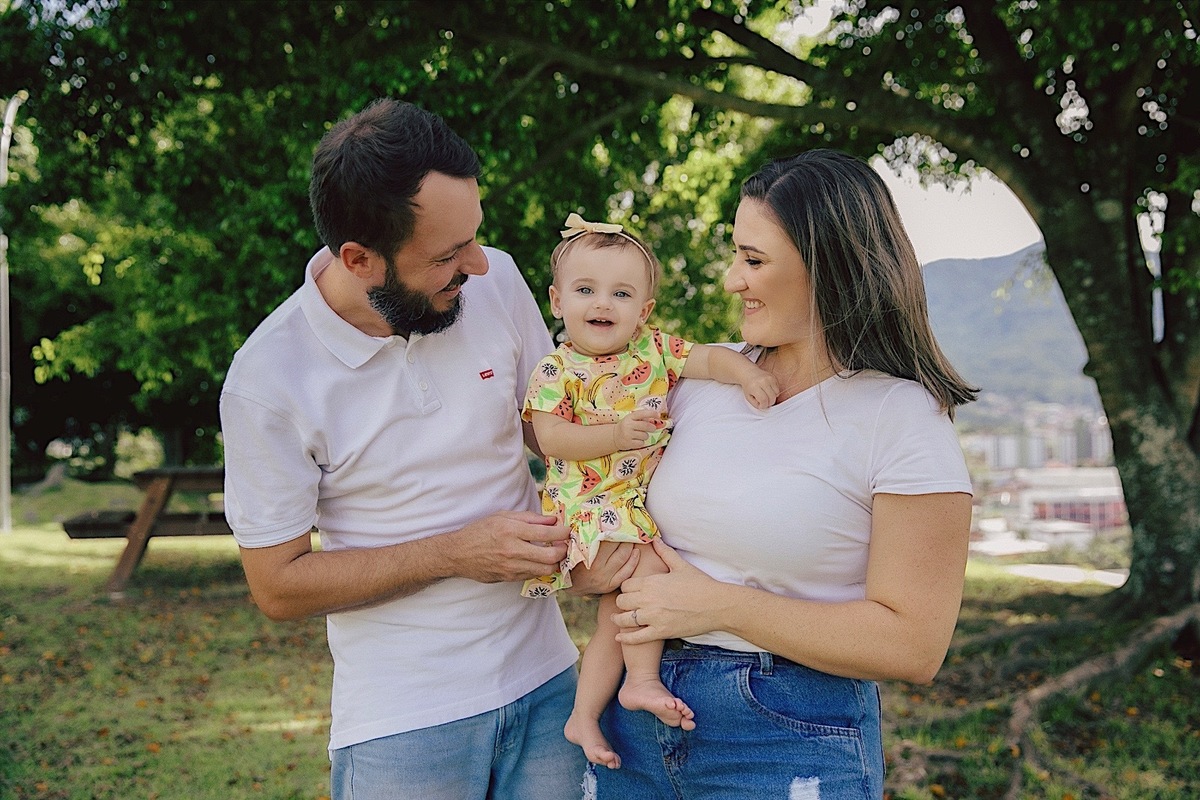 acompanhamento trimestral - ensaio em casa - ensaio externo - fotografia infantil - fotografia de familia - fotografos jaragua do sul - ensaio familia - chroma fotografia