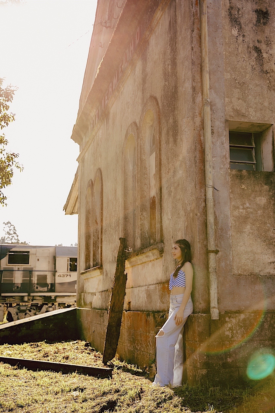  ensaio 15 anos - ensaio externo - ensaio estacao de trem - ensaio em sao bento - ensaio individual - fotografia de familia - fotografos de familia - fotografos jaragua do sul - chrom,a fotografia