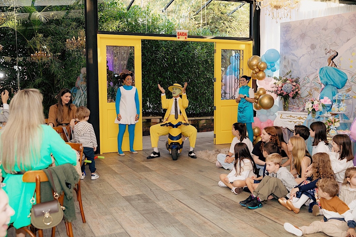 aniversario - aniversario infantil - aniversario da cinderela - tema cinderela - 3 anos da Maite - fotografos jaragua do sul - chroma fotografia