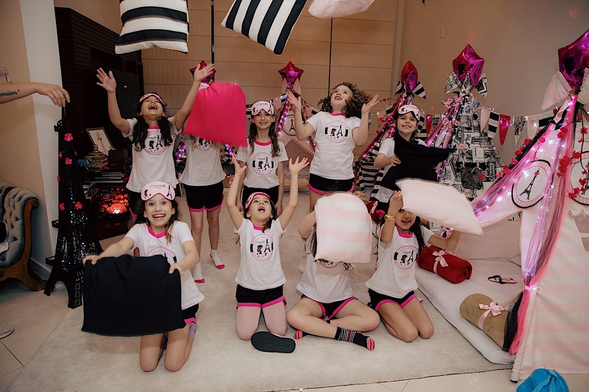 aniversario - aniversario infantil - noite do soninho - aniversario Donatella - donatella 8 anos - fotografia infantil - tema paris - chroma fotografia