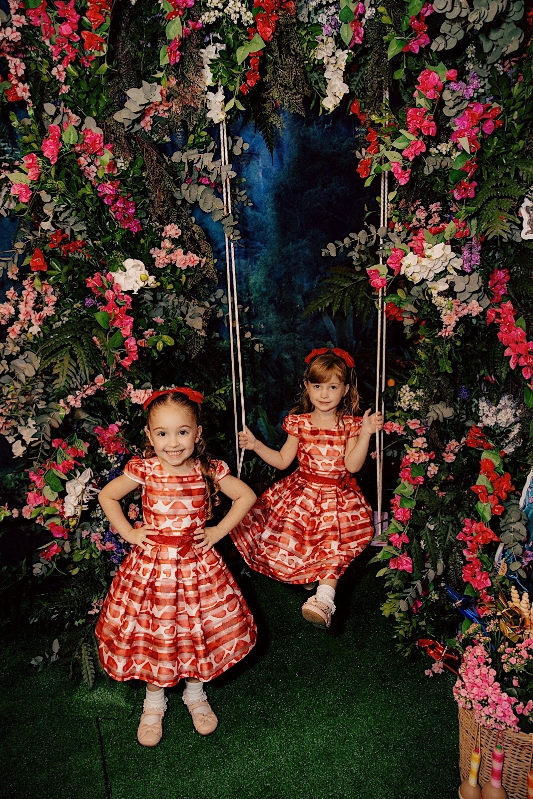 aniversario - aniversario infantil - helena e luiza 5 anos - aniversario no le classique - tema familia madrigal - aniversario em jaragua do sul - fotografos jaragua do sul - fotografia infantil - chroma fotografia