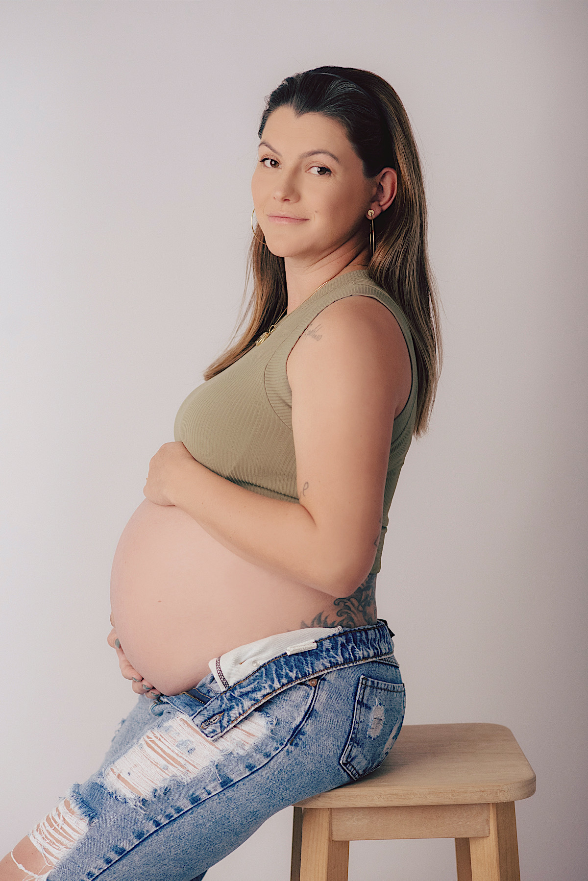 monica - rodrigo - benjamin - vicente - gestante - mae de 2 - mae de menino - ensaio estudio - chroma fotografia