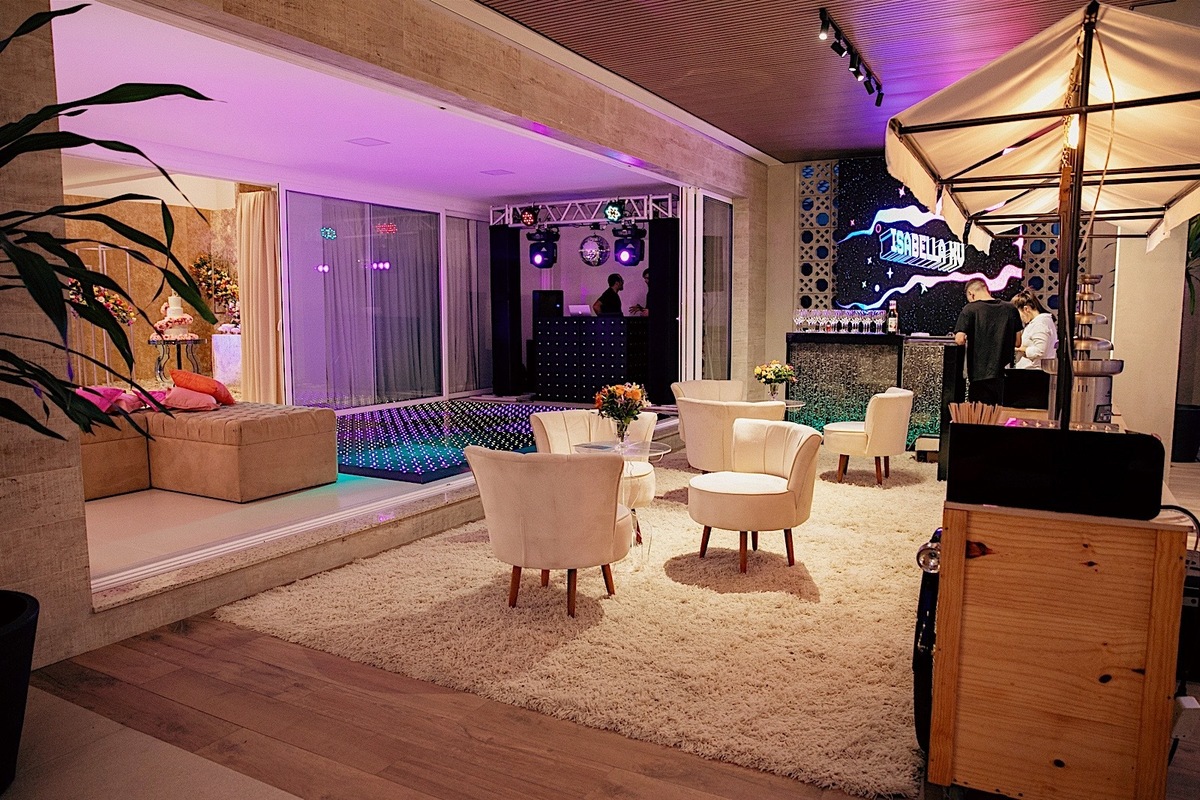 aniversario - aniversario 15 anos - 15 anos isabella - 15 anos - festa de 15 anos - festa em casa - jaragua do sul - chroma fotografia - fotografos jaragua do sul