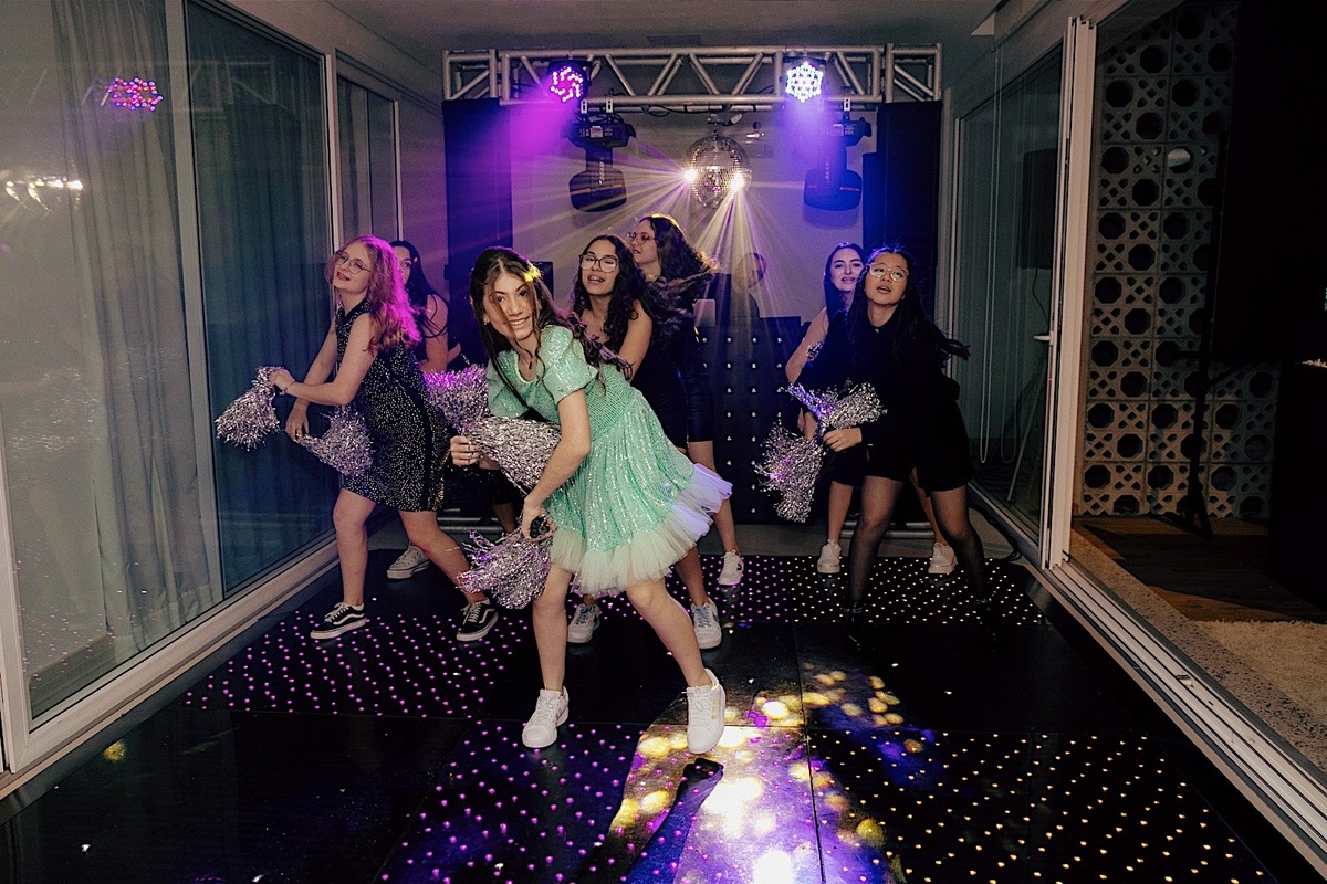 aniversario - aniversario 15 anos - 15 anos isabella - 15 anos - festa de 15 anos - festa em casa - jaragua do sul - chroma fotografia - fotografos jaragua do sul