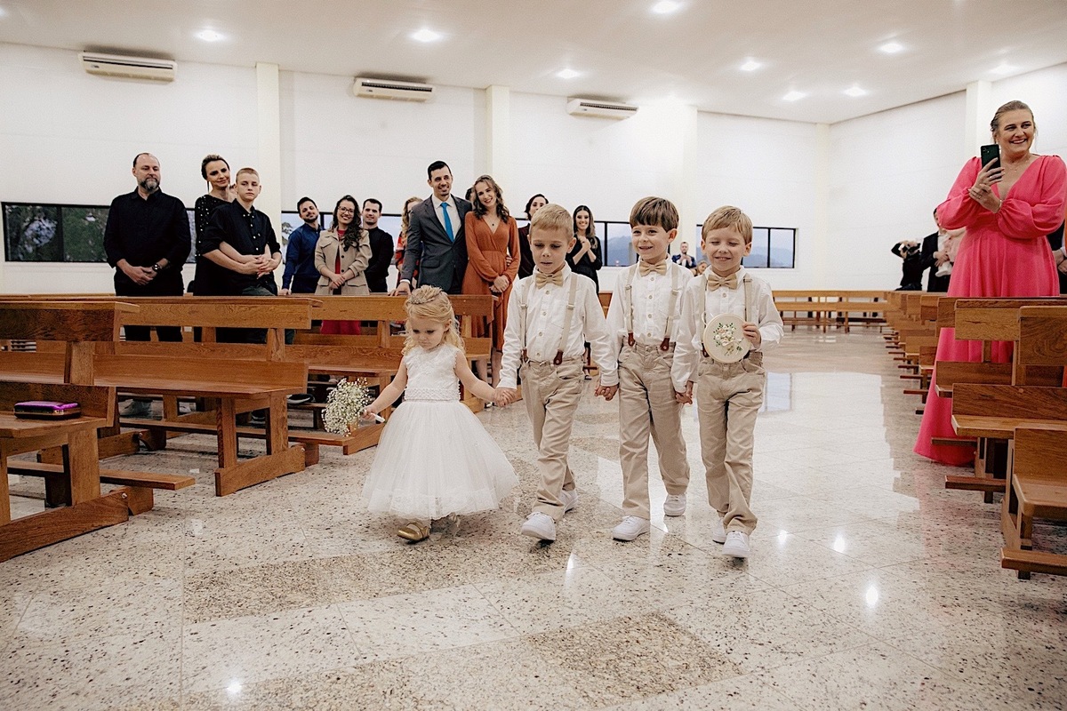 casamento - mini wedding - noivos - cerimonia na igreja - cerimonia de casamento - fotografos jaragua do sul - fotografia de casamento - jaragua do sul - chroma fotografia 
