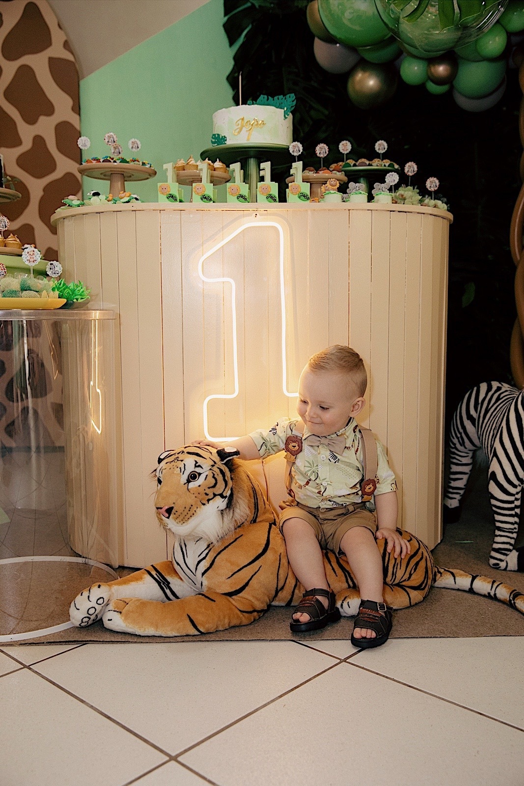  aniversario - aniversario infantil - joao 1 aninho - aniversario de 1 ano - tema safari - fotografia infantil - fotografos jaragua do sul - jaragua do sul - chroma fotografia 
