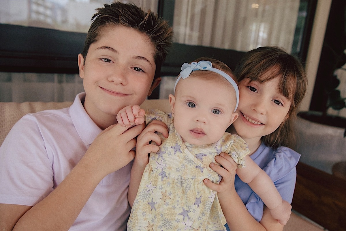 ensaio fotografico - ensaio em casa - ensaio familia - fotografia de familia - fotografos jaragua do sul - jaragua do sul - chroma fotografia 