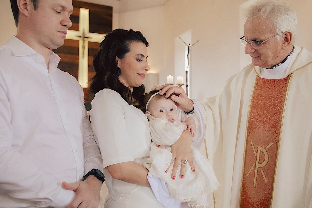 batizado - batismo - batismo Maisa - fotografia infantil - fotografos jaragua do sul - fotografia de familia - chiesetta alpina - jaragua do sul - chroma fotografia