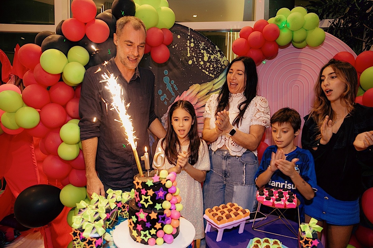 aniversaario - aniversario infantil - aniversario emmi - emmi 10 anos - fotografia infantil - fotografia de familia - aniversario na brava - fotografos jaragua do sul - chroma fotografia 