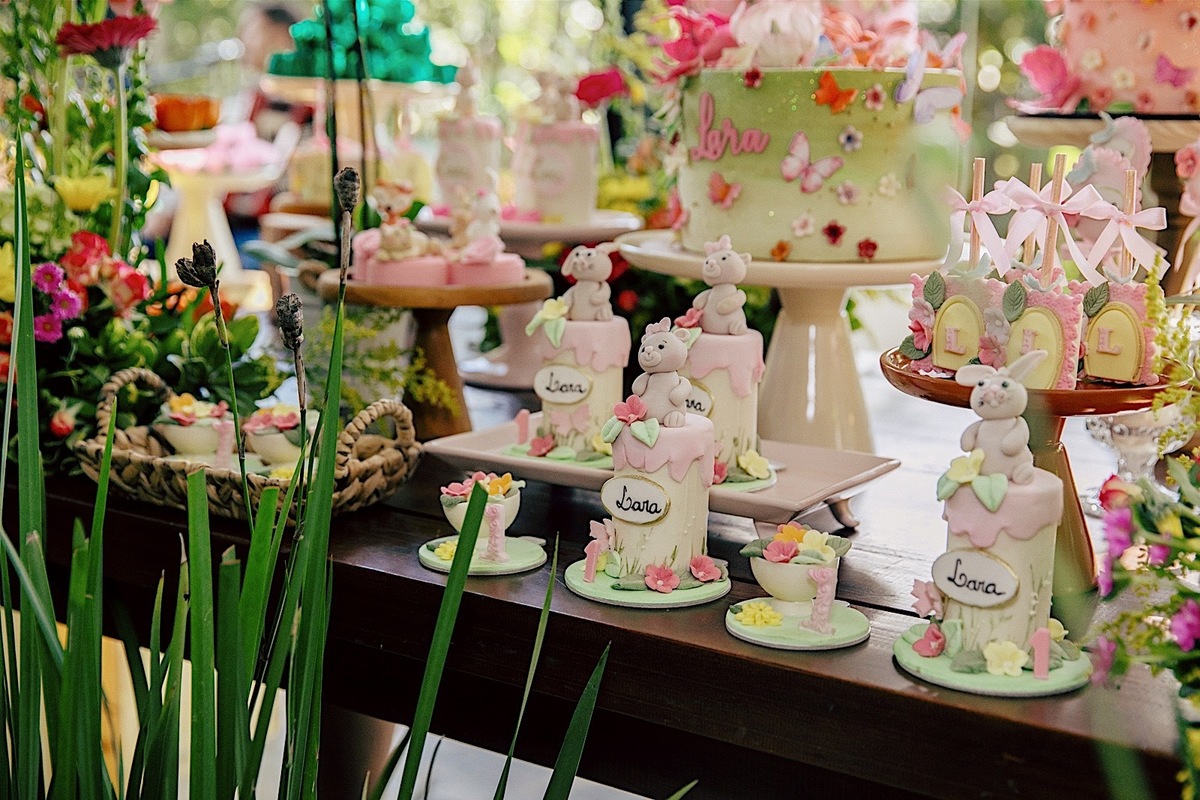 aniversario - aniversario infantil - lara primeiro aninho - aniversario de primeiro aninho - fotografia infantil - fotografos jaragua do sul - festa de aniversario - chroma fotografia - jaragua do sul