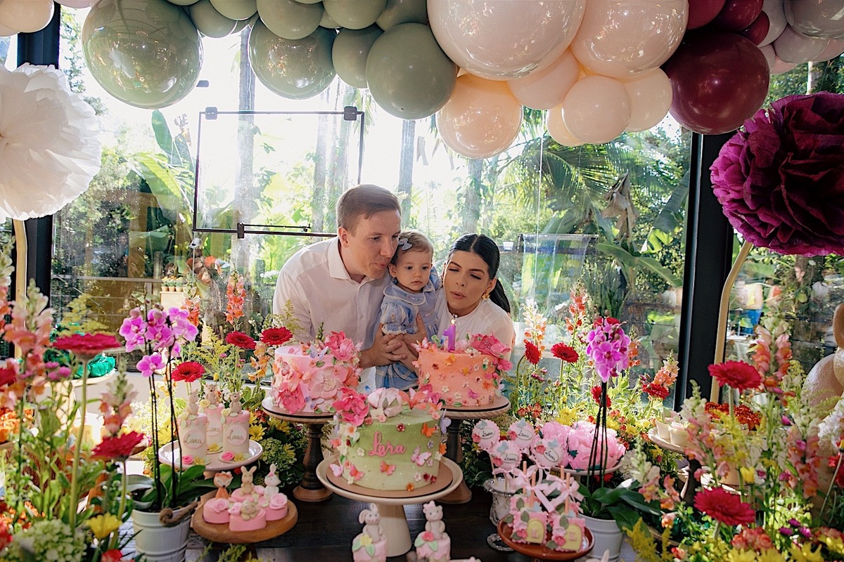 aniversario - aniversario infantil - lara primeiro aninho - aniversario de primeiro aninho - fotografia infantil - fotografos jaragua do sul - festa de aniversario - chroma fotografia - jaragua do sul