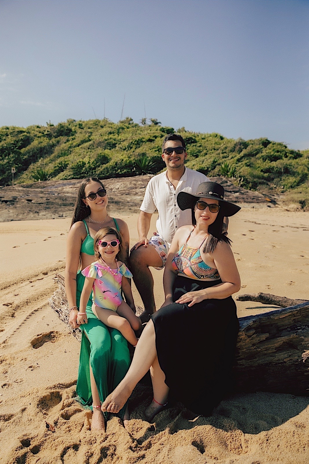 ensaio familia - ensaio na praia - ensaio de ferias - fotografia de familia - fotografos itapema - itapema - chroma fotografia