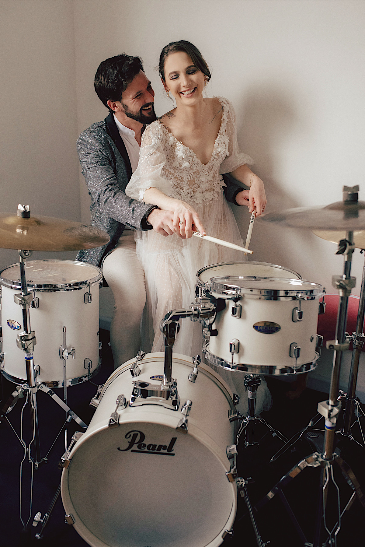 vini - andressa - curitiba - um ano de casados - ensaio casal - chroma fotografia - ensaio em casa - ensaio ao ar livre
