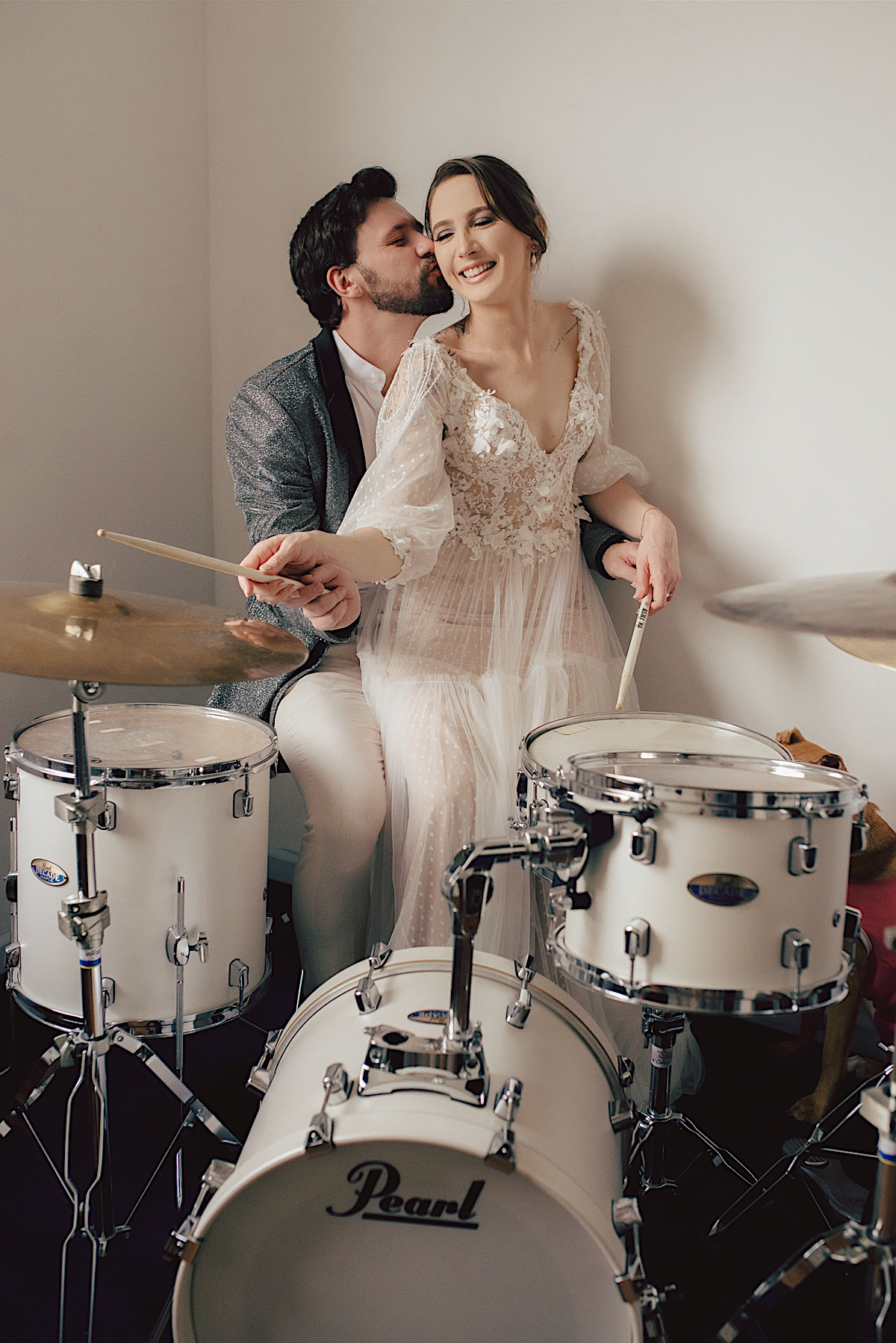 vini - andressa - curitiba - um ano de casados - ensaio casal - chroma fotografia - ensaio em casa - ensaio ao ar livre