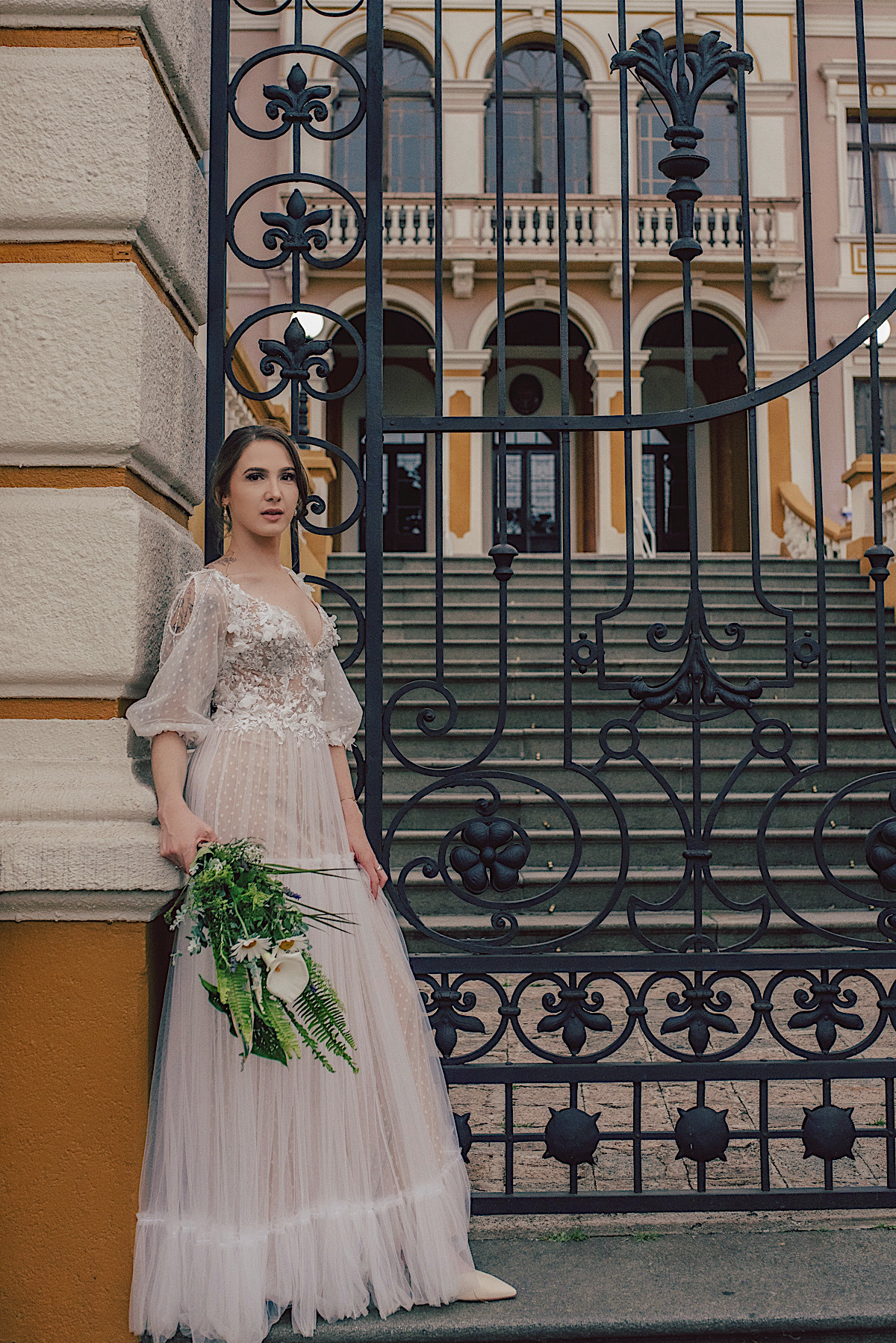 vini - andressa - curitiba - um ano de casados - ensaio casal - chroma fotografia - ensaio em casa - ensaio ao ar livre