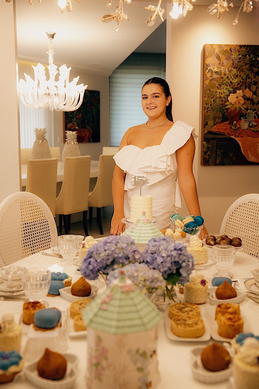 aniversario - aniversario 15 anos - cha da tarde - 15 anos - Valentina 15 anos - jaragua do sul - aniversario em casa - chroma fotografia