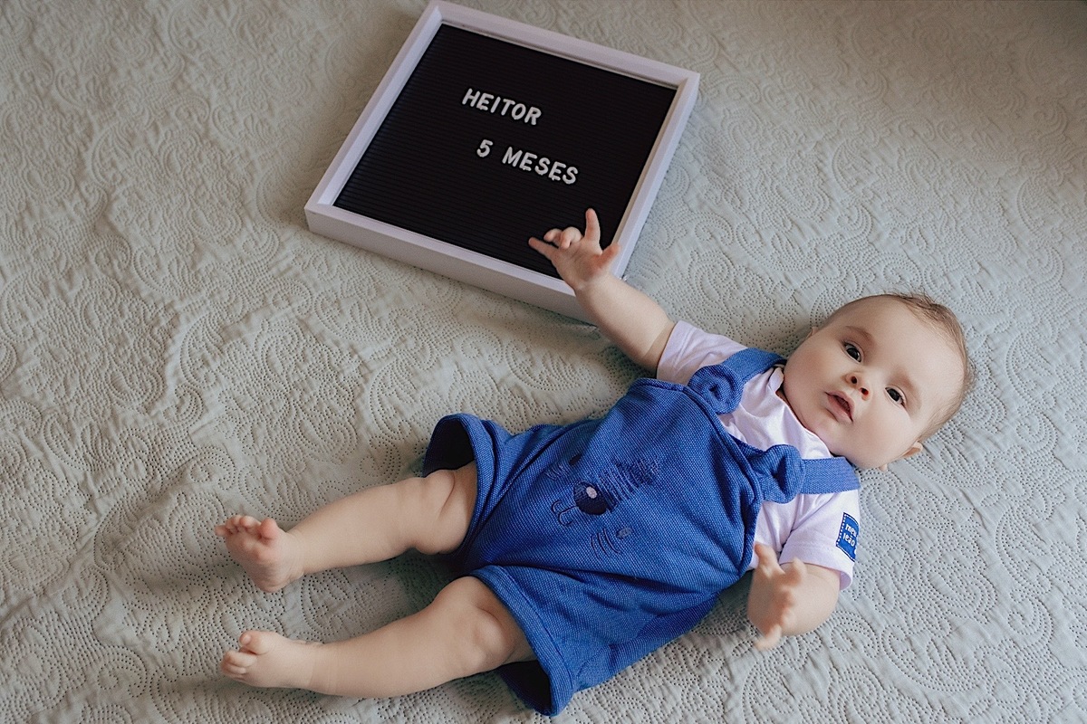 acompanhamento - acompanhamento mensal - ensaio em casa - ensaio familia - ensaio infantil - jaragua do sul - chroma fotografia 