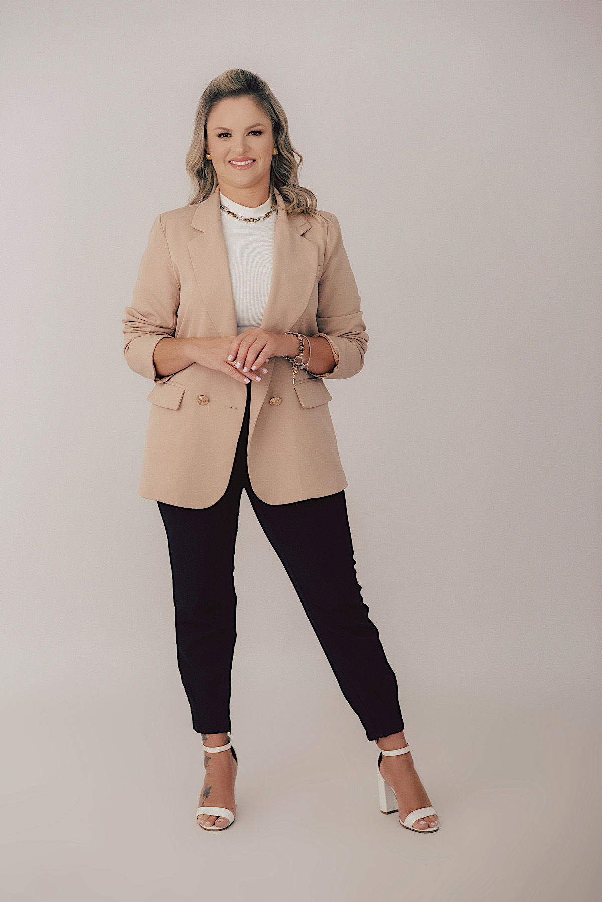 mayara - fran - ensaio profissional - adoratta - estudio - sao bento do sul - chroma fotografia