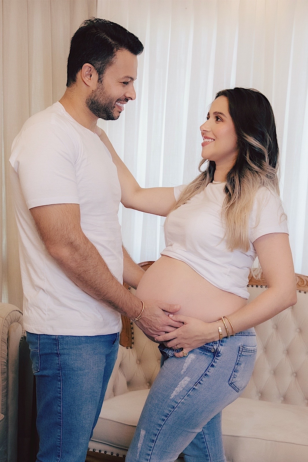 ensaio em casa - ensaio gestante - gestante - ensaio familia - fotografos jaragua do sul - chroma fotografia 