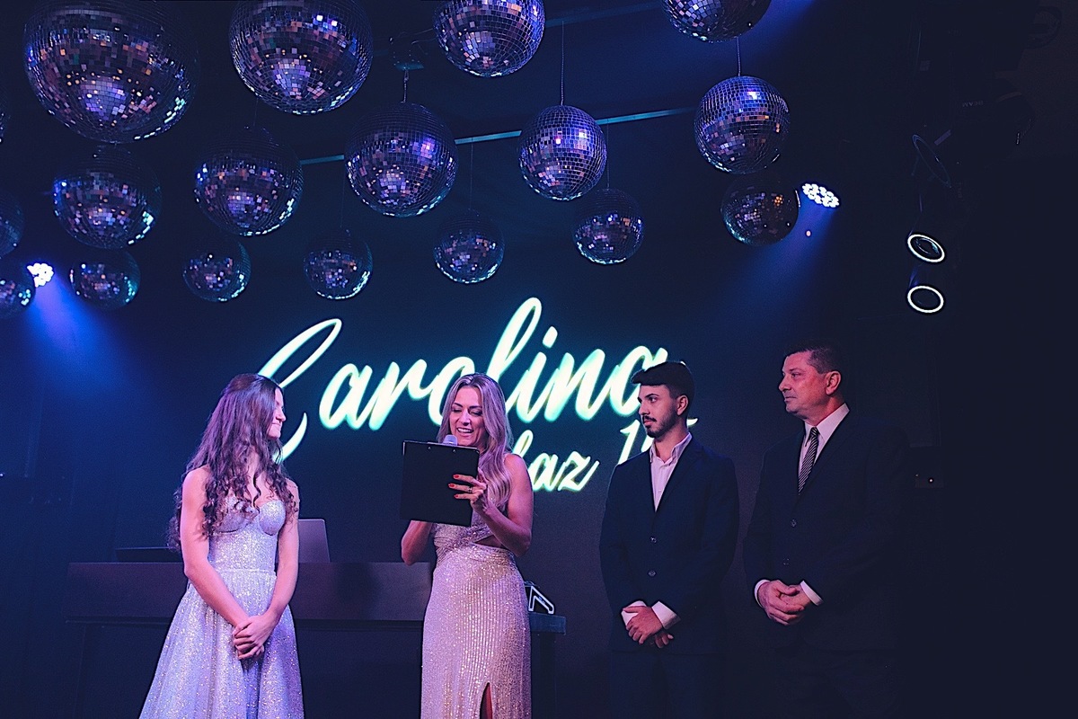 festa de aniversario - festa de 15 anos - 15 anos - aniversario de 15 anos - Carolina 15 anos - fotografos jaragua do sul - fotografia de familia - chroma fotografia 