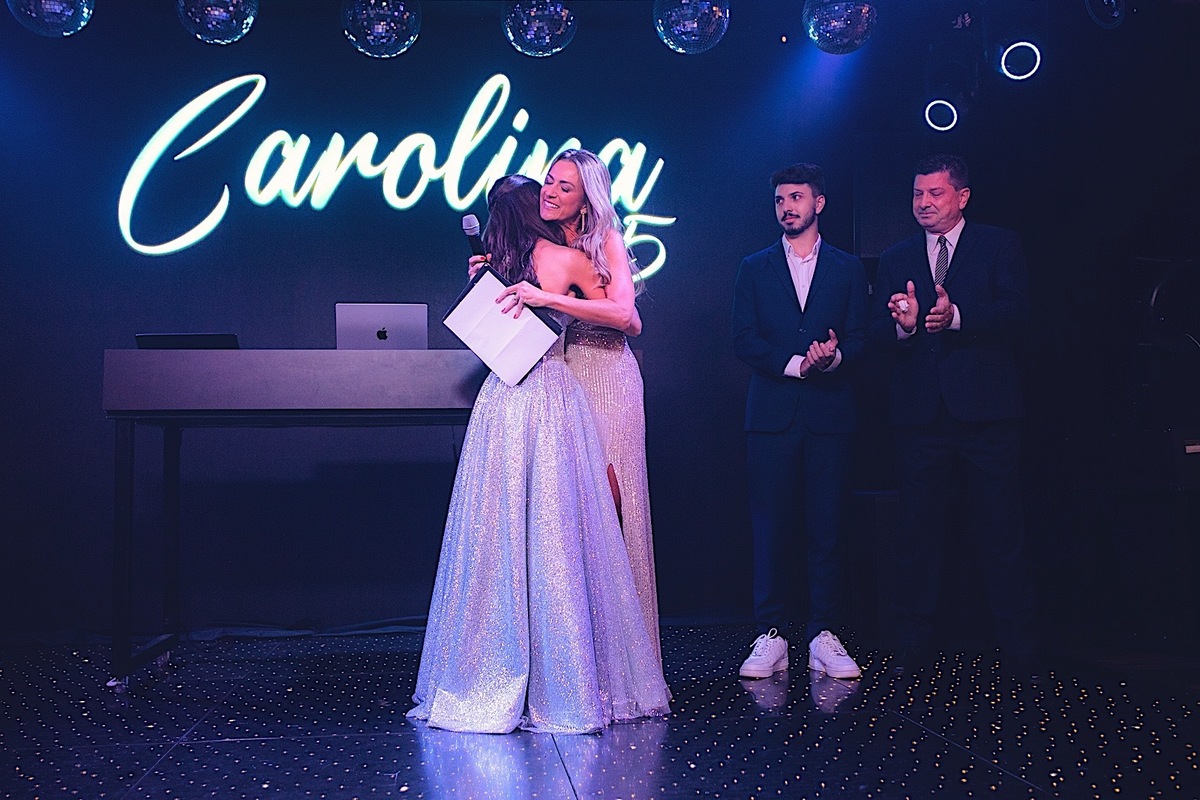 festa de aniversario - festa de 15 anos - 15 anos - aniversario de 15 anos - Carolina 15 anos - fotografos jaragua do sul - fotografia de familia - chroma fotografia 