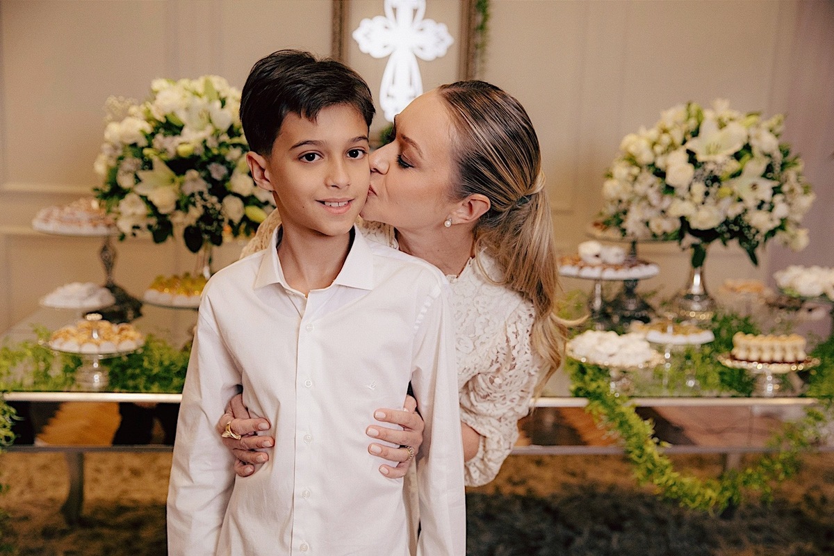 comunhão - primeira comunhão - primeira eucaristia - evento religisoso - fotografos jaragua do sul - chroma fotografia