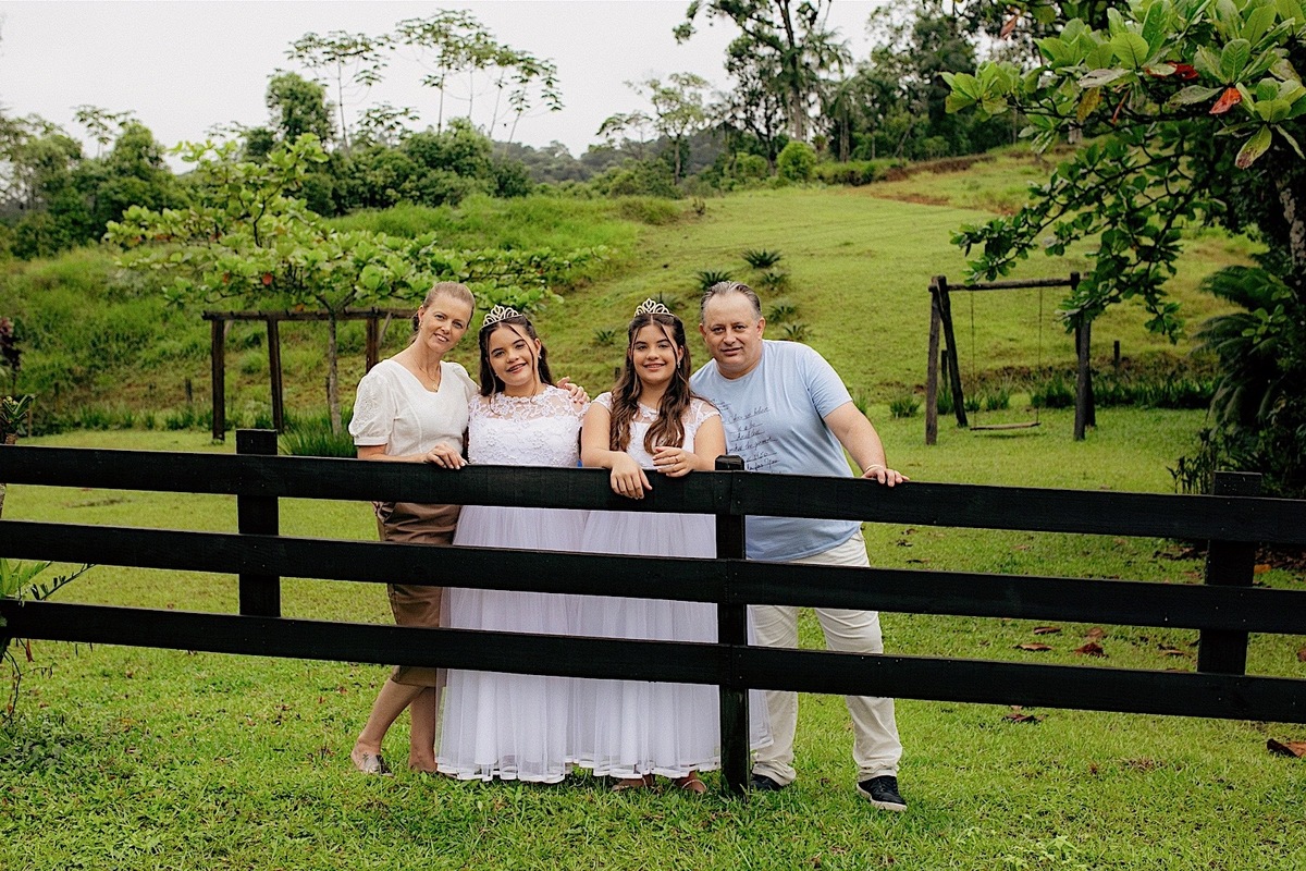 comunhao - primeira comunhao - primeira eucaristia - familia - fotografos de familia - chroma fotografia - fotografos jaragua do sul