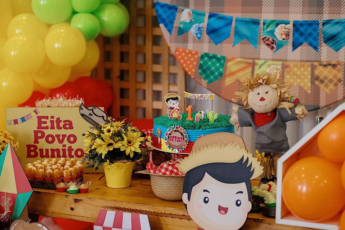 aniversario - aniversario infantil - festa infantil - tema junino - 1 ano Cadu - festa tema junino - fotografia infantil - fotografia de familia - chroma fotografia 