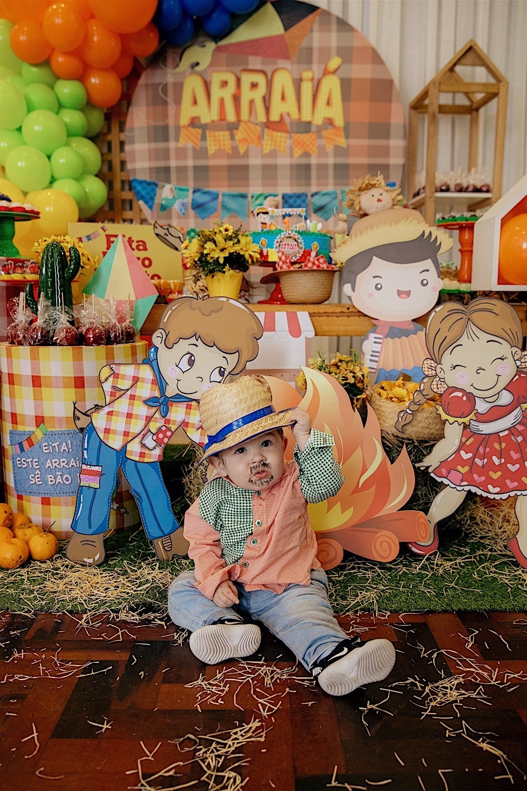 aniversario - aniversario infantil - festa infantil - tema junino - 1 ano Cadu - festa tema junino - fotografia infantil - fotografia de familia - chroma fotografia 